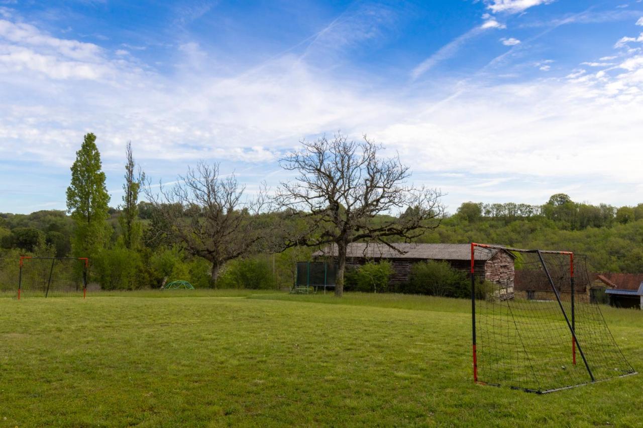 Maison Typique Perigourdine Avec Piscine Paulin Exterior foto